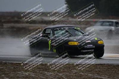 media/Nov-15-2025-CalClub SCCA (Sat) [[7bfa5a7151]]/Race/Group 4/